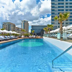 Hilton Diagonal Mar 4* Barcellona